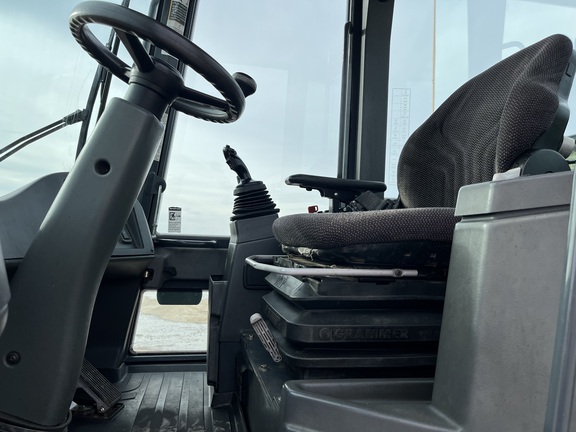 2015 John Deere 244K Compact Utility Loader