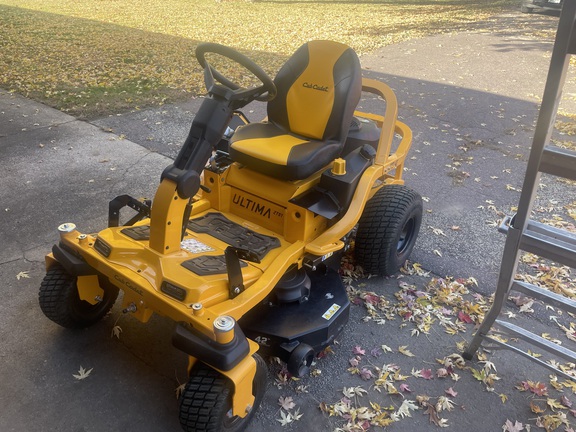 2023 Cub Cadet ZTS1 42 Mower/Zero Turn