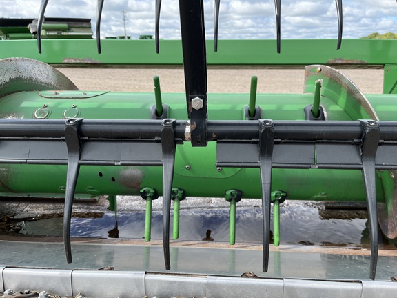 2013 John Deere 630F Header Combine