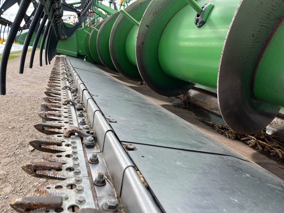 2013 John Deere 630F Header Combine