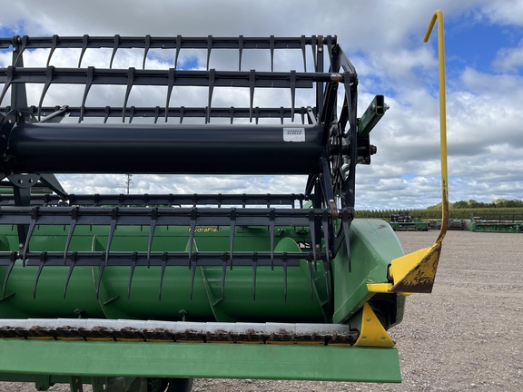 2013 John Deere 630F Header Combine