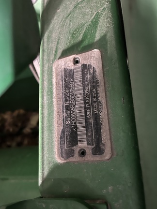 2011 John Deere 635F Header Combine