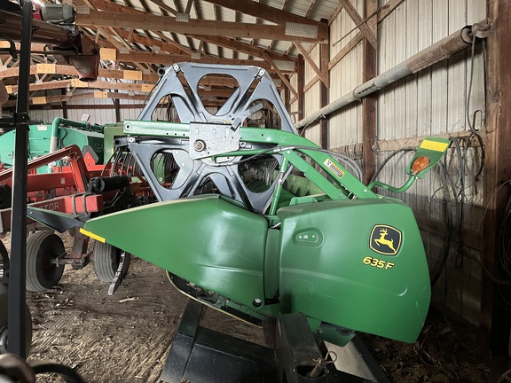 2011 John Deere 635F Header Combine