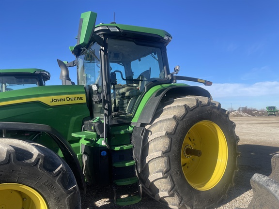 2023 John Deere 8R 410 Tractor