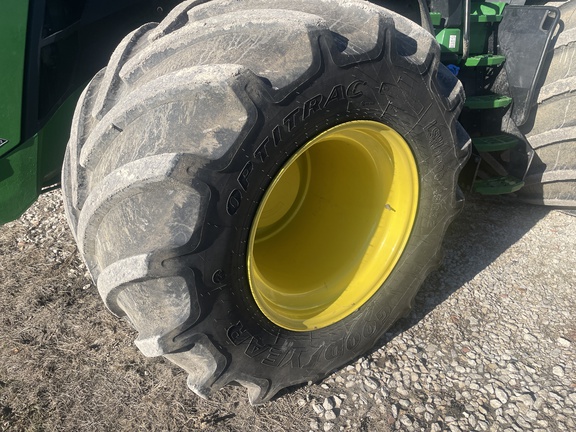 2023 John Deere 8R 410 Tractor