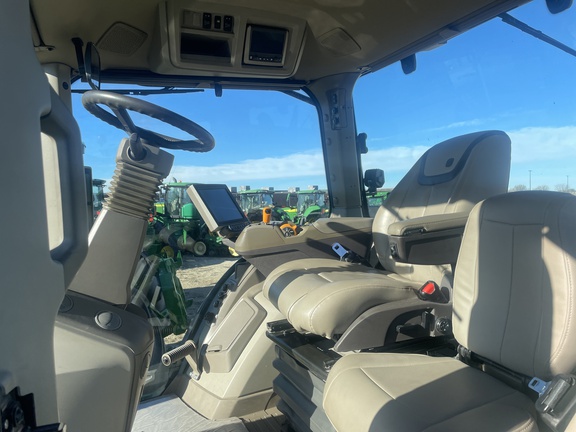 2023 John Deere 8R 410 Tractor
