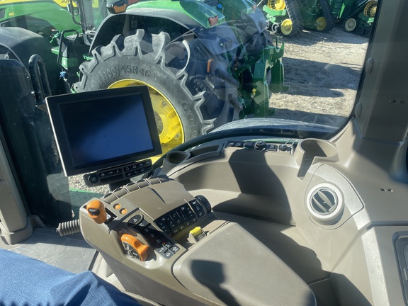 2023 John Deere 8R 410 Tractor