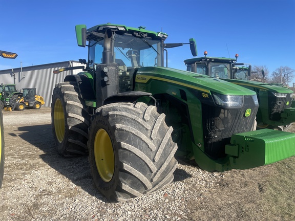 2023 John Deere 8R 410 Tractor