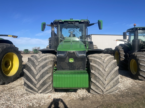 2023 John Deere 8R 410 Tractor