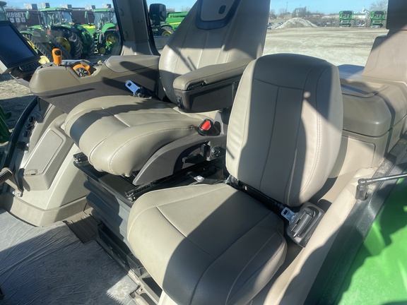 2023 John Deere 8R 410 Tractor