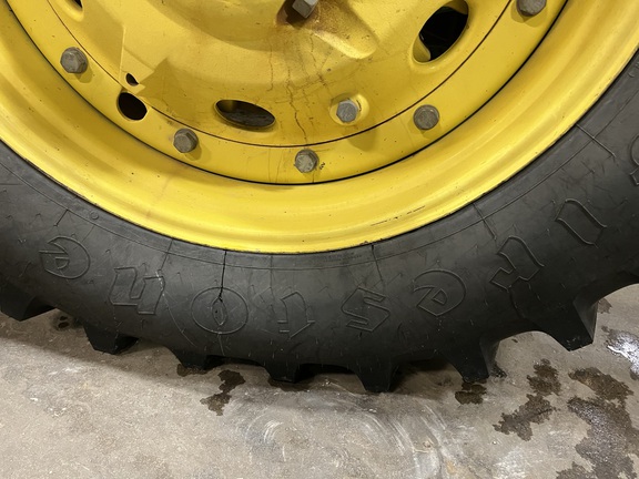 2010 John Deere 7330 Tractor