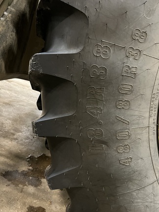 2010 John Deere 7330 Tractor