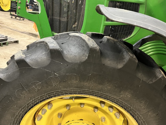 2010 John Deere 7330 Tractor