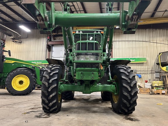2010 John Deere 7330 Tractor