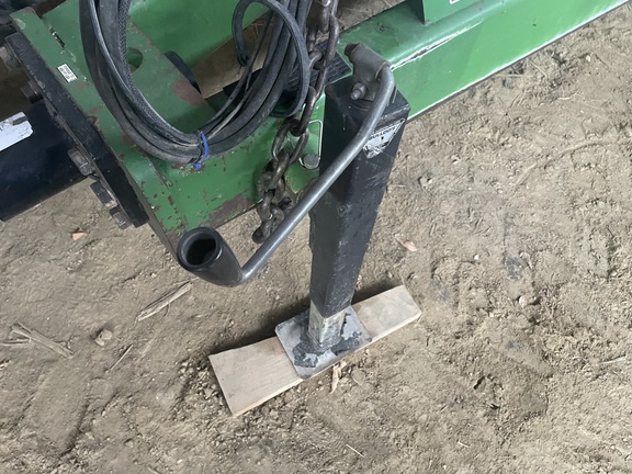 2002 Brent 876 Grain Cart