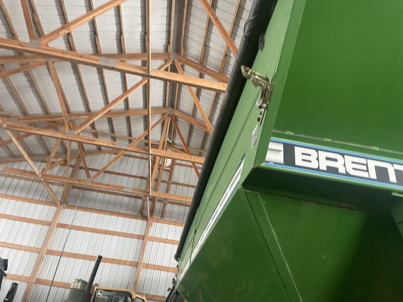 2002 Brent 876 Grain Cart