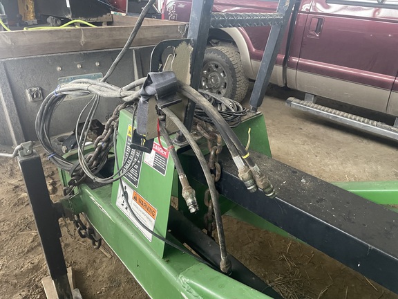 2002 Brent 876 Grain Cart