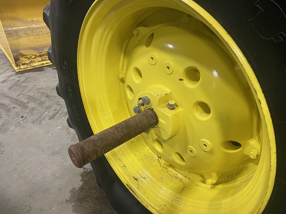 2019 John Deere 6130R Tractor