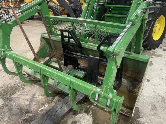 2019 John Deere 6130R Tractor