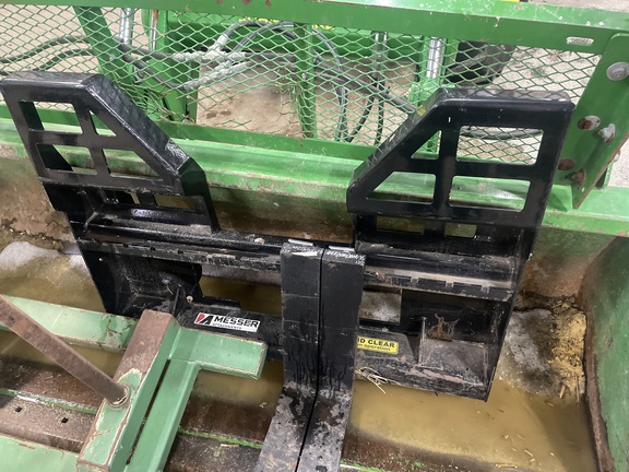 2019 John Deere 6130R Tractor