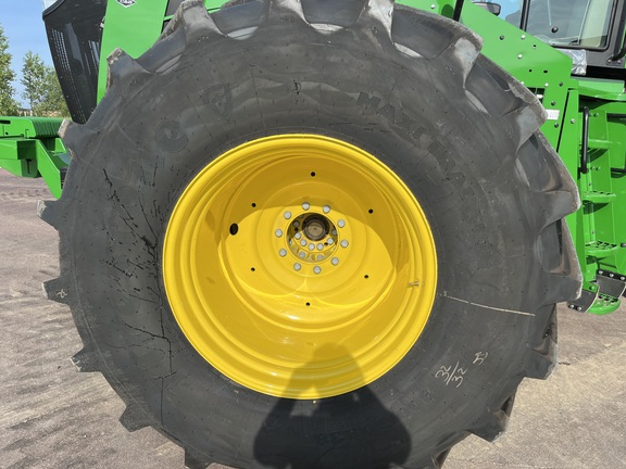 2025 John Deere 9R 640 Tractor 4WD