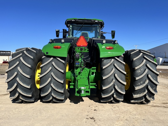2025 John Deere 9R 640 Tractor 4WD
