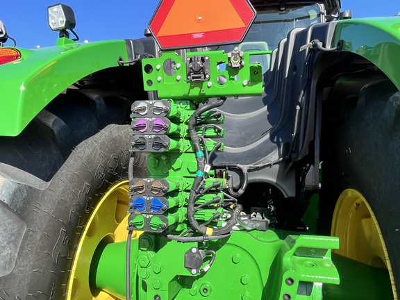 2025 John Deere 9R 640 Tractor 4WD