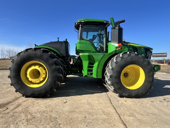 2025 John Deere 9R 640 Tractor 4WD