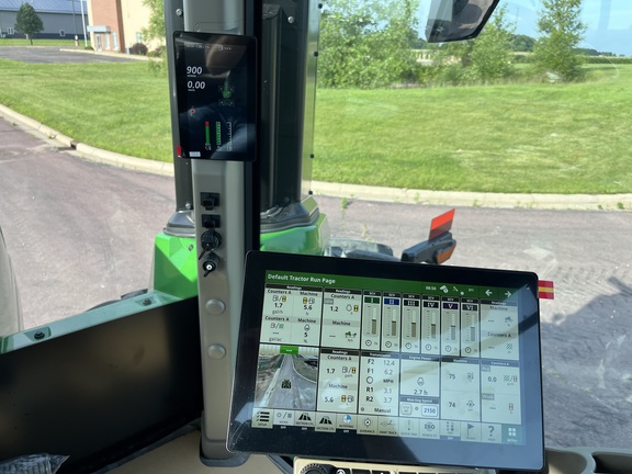 2025 John Deere 9R 590 Tractor 4WD