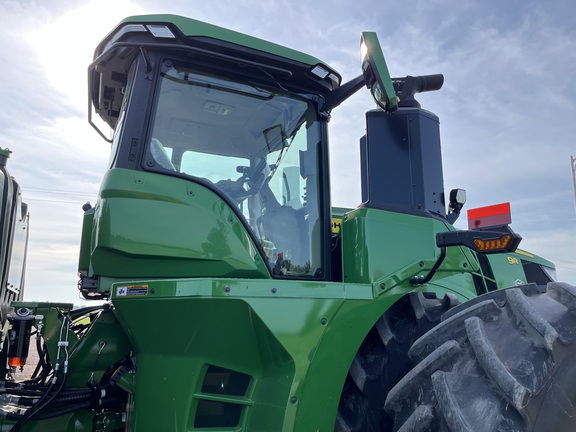 2025 John Deere 9R 590 Tractor 4WD