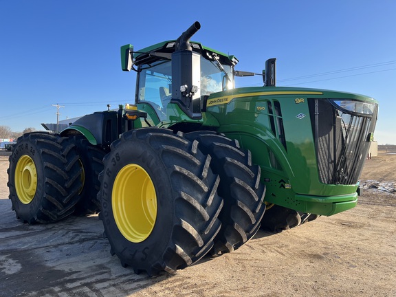 2025 John Deere 9R 590 Tractor 4WD