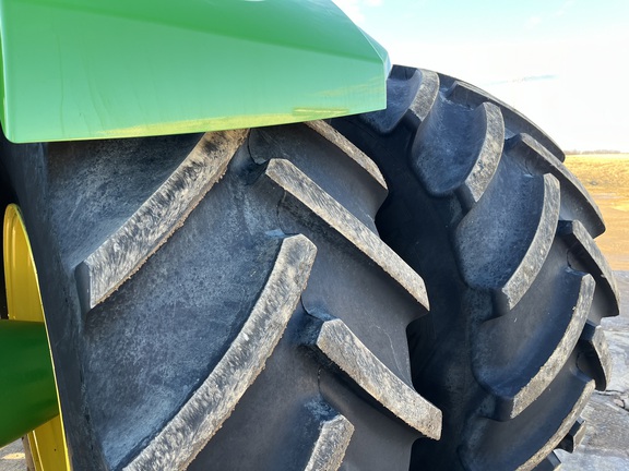 2025 John Deere 9R 590 Tractor 4WD