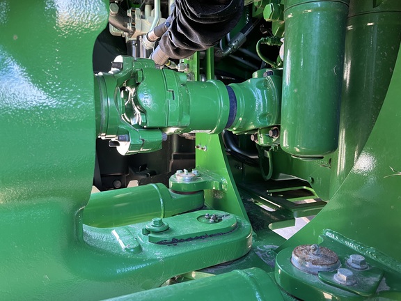 2025 John Deere 9R 590 Tractor 4WD