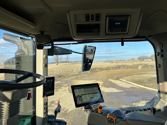 2025 John Deere 9R 590 Tractor 4WD