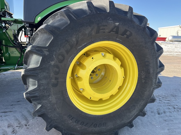 2025 John Deere 9R 640 Tractor 4WD