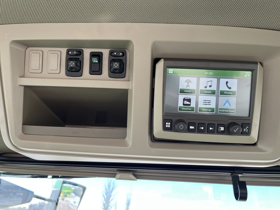 2025 John Deere 9R 640 Tractor 4WD