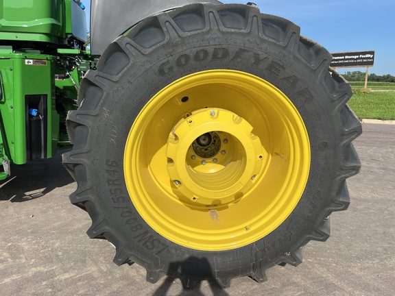 2025 John Deere 9R 590 Tractor 4WD