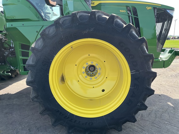 2025 John Deere 9R 590 Tractor 4WD