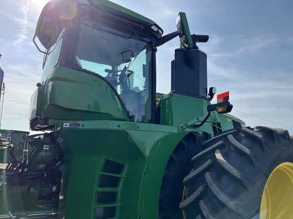 2025 John Deere 9R 590 Tractor 4WD