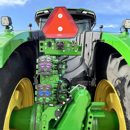 2025 John Deere 9R 590 Tractor 4WD