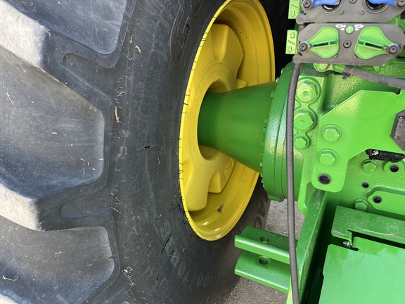 2025 John Deere 9R 590 Tractor 4WD