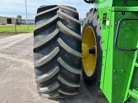 2025 John Deere 9R 590 Tractor 4WD