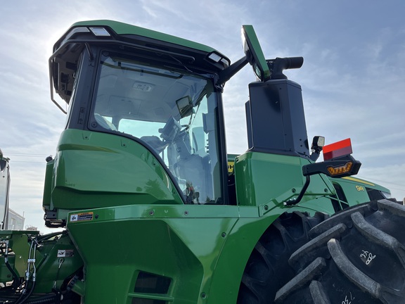2025 John Deere 9R 590 Tractor 4WD