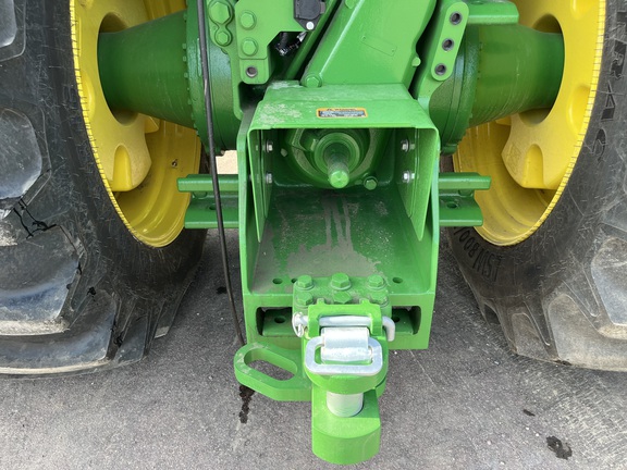 2025 John Deere 9R 590 Tractor 4WD