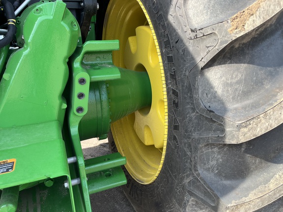 2025 John Deere 9R 590 Tractor 4WD