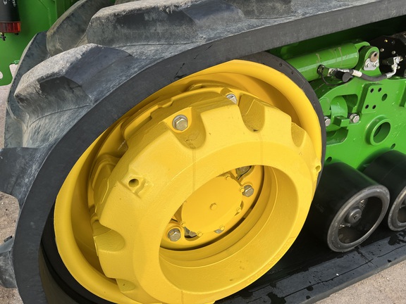 2025 John Deere 9RT 590 Tractor Rubber Track
