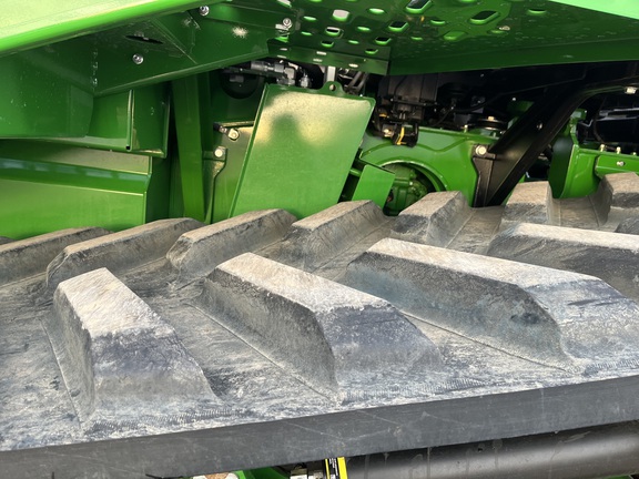 2025 John Deere 9RT 590 Tractor Rubber Track