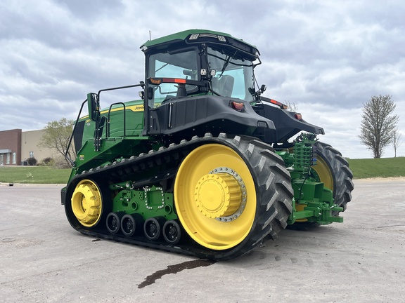 2025 John Deere 9RT 590 Tractor Rubber Track