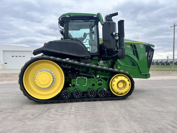2025 John Deere 9RT 590 Tractor Rubber Track