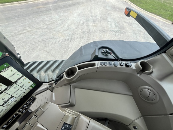 2025 John Deere 9RT 590 Tractor Rubber Track